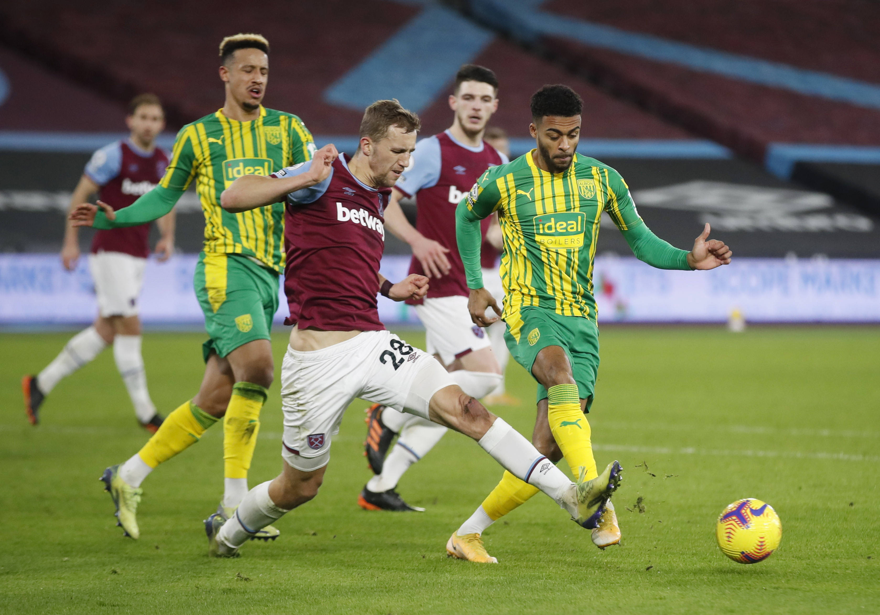 助威原本是 助威原本是