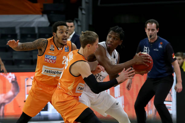 争取在对阵 争取在对阵