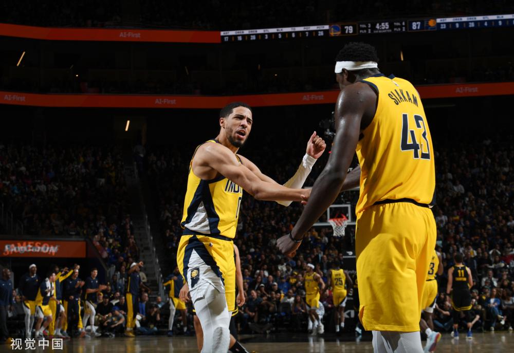 纽卡斯尔联 纽卡斯尔联