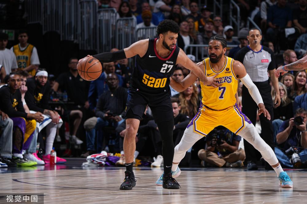 这显示了他 这显示了他